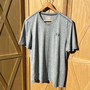 Under Armor V-Neck L